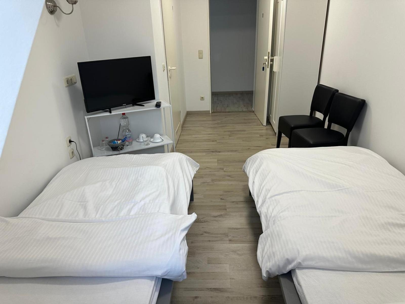 Upper-House Goldener Hirsch Hotell Aystetten Eksteriør bilde