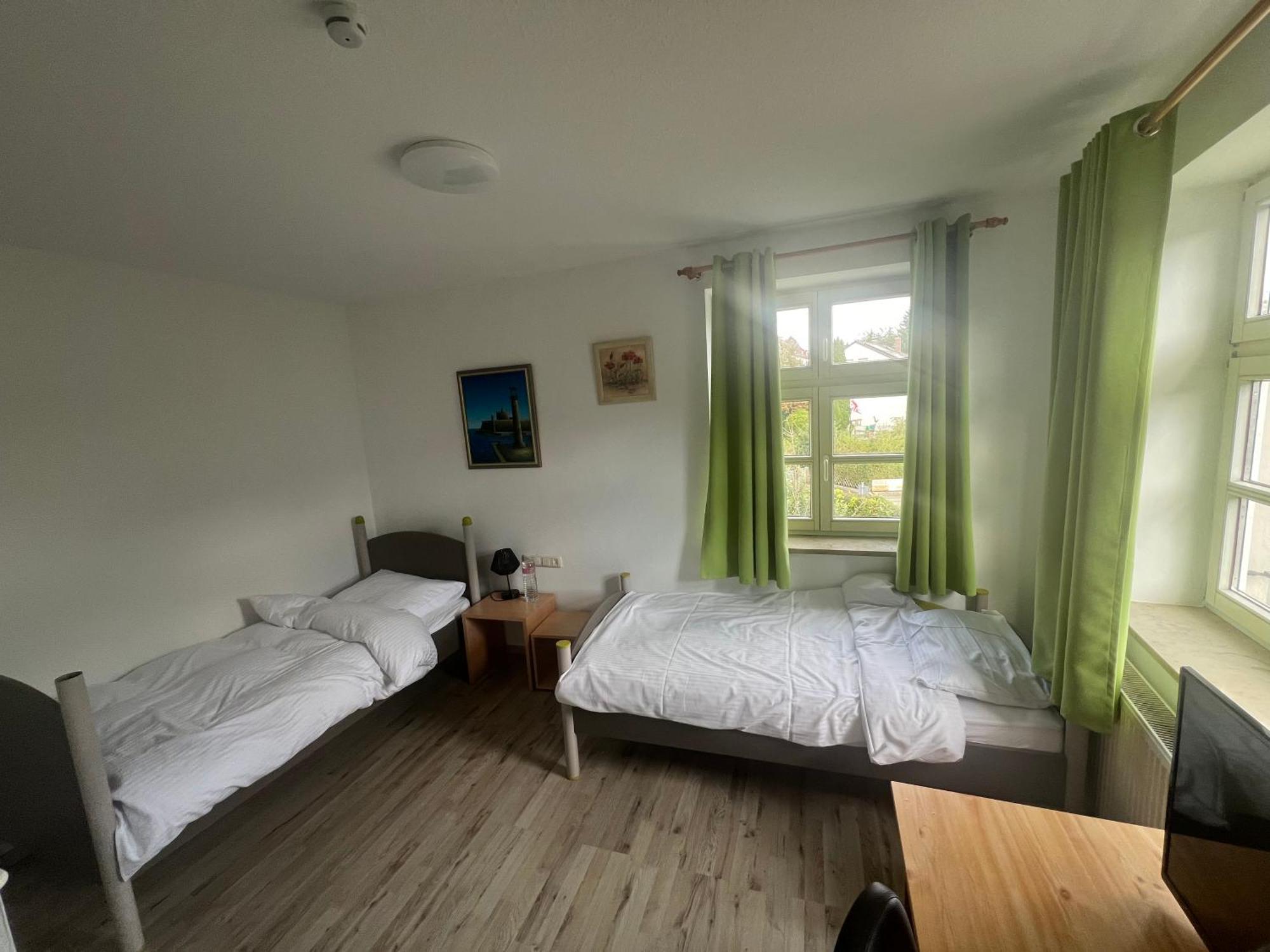 Upper-House Goldener Hirsch Hotell Aystetten Eksteriør bilde